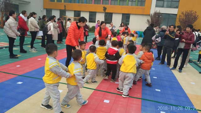 周口市直幼兒園舉行家長(zhǎng)半日觀摩活動(dòng)